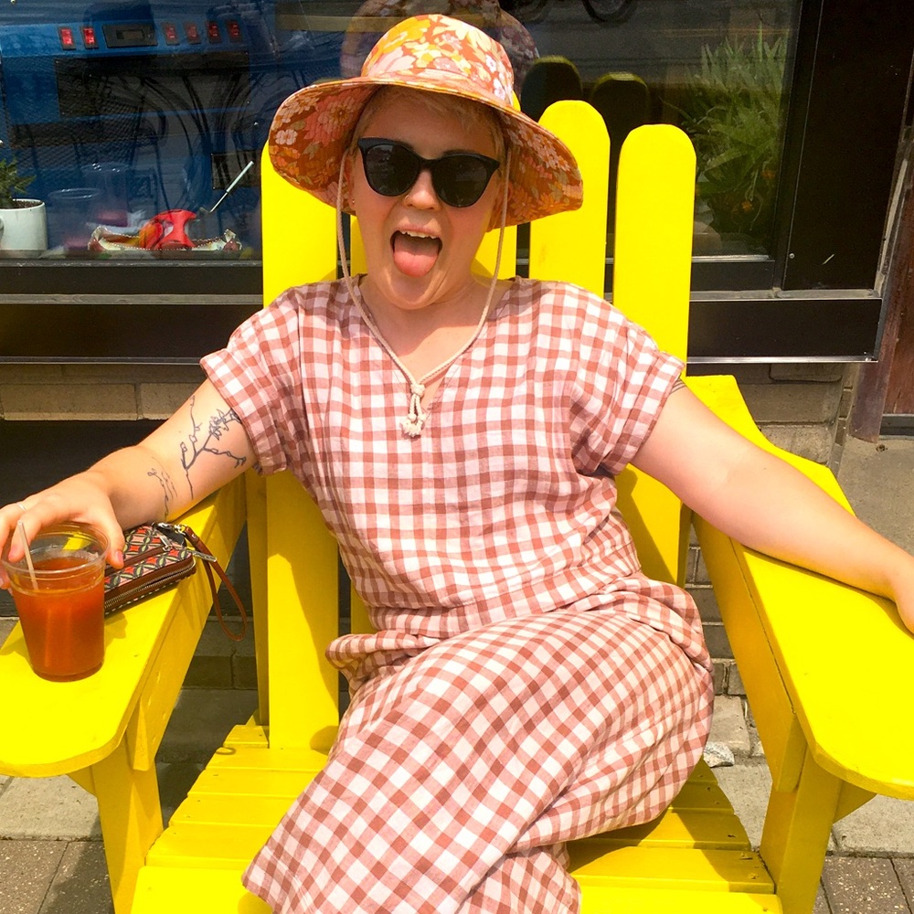 Meet your Posher, Janelle